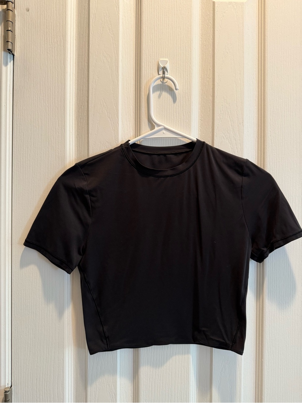 lululemon athletica Black Cropped Crewneck Tee